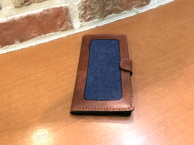 スマホケース05.JPG